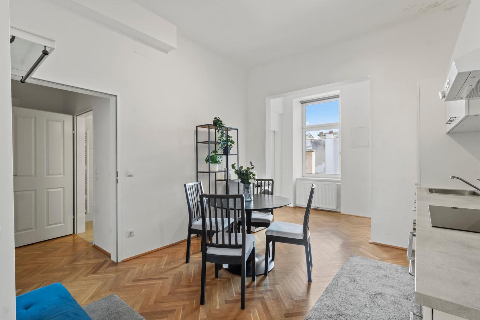 Balcony Apartment, 4 Min To U3 Zipperer Strasse Wien Ngoại thất bức ảnh