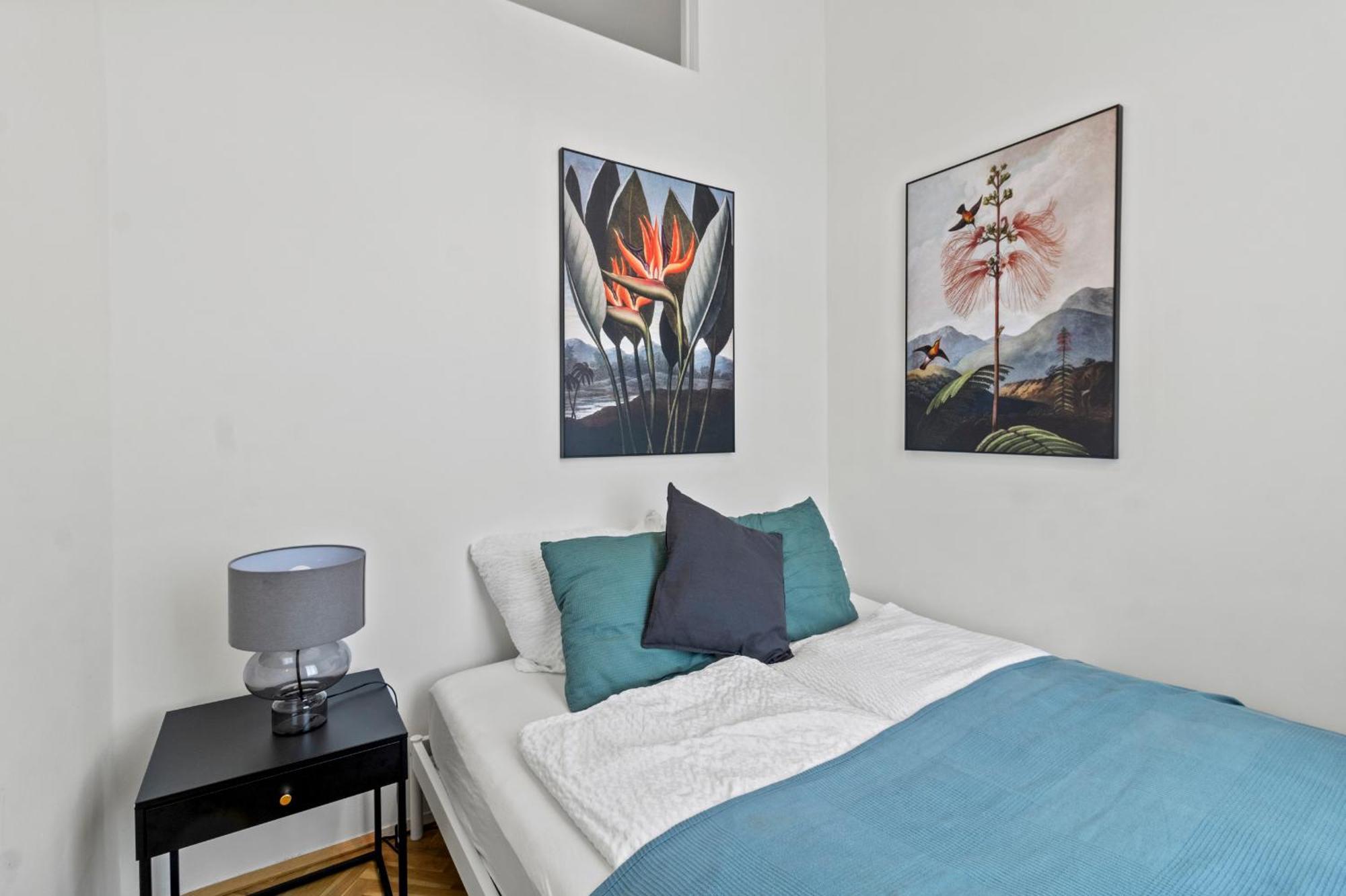 Balcony Apartment, 4 Min To U3 Zipperer Strasse Wien Ngoại thất bức ảnh