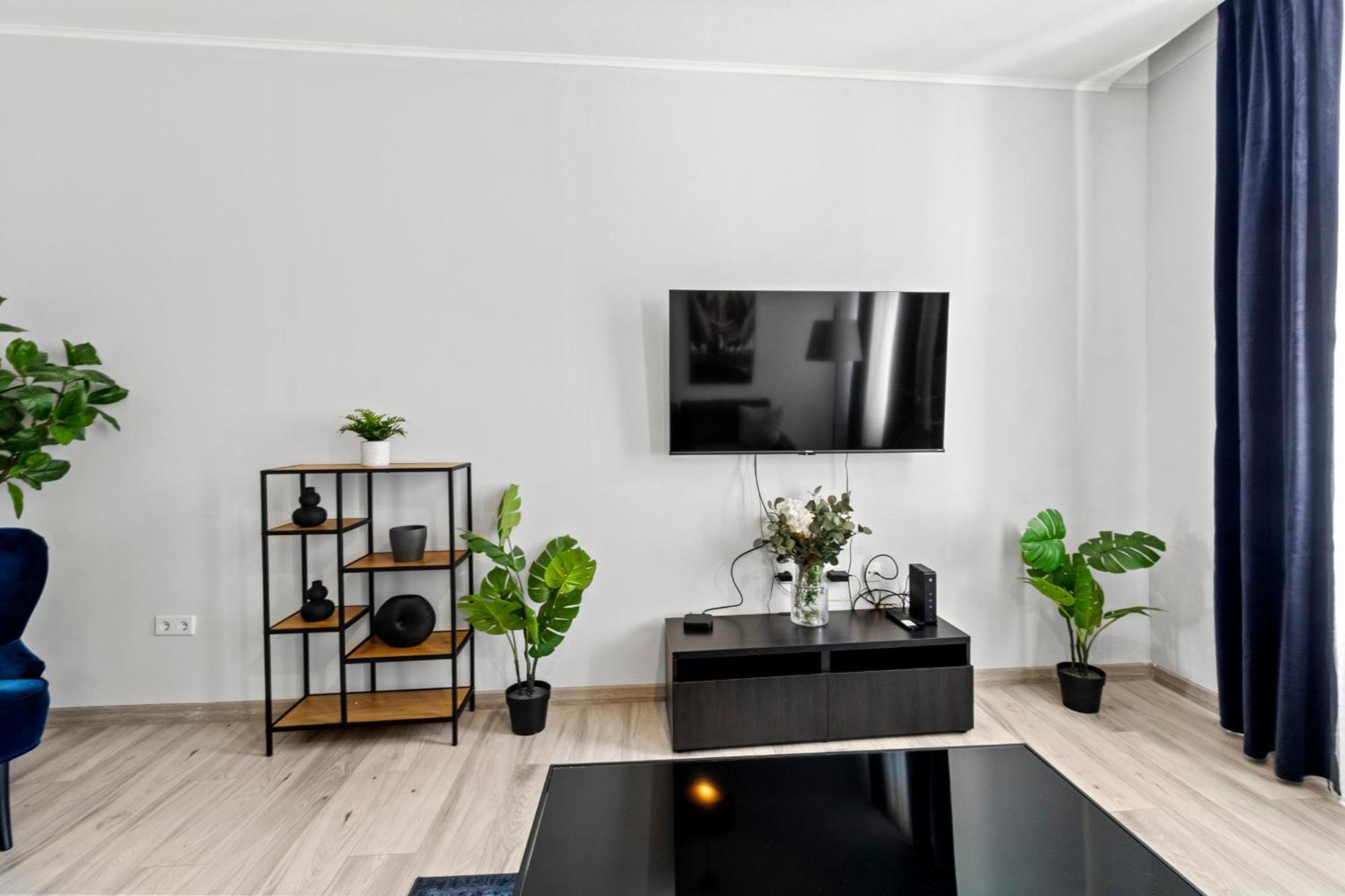 Balcony Apartment, 4 Min To U3 Zipperer Strasse Wien Ngoại thất bức ảnh