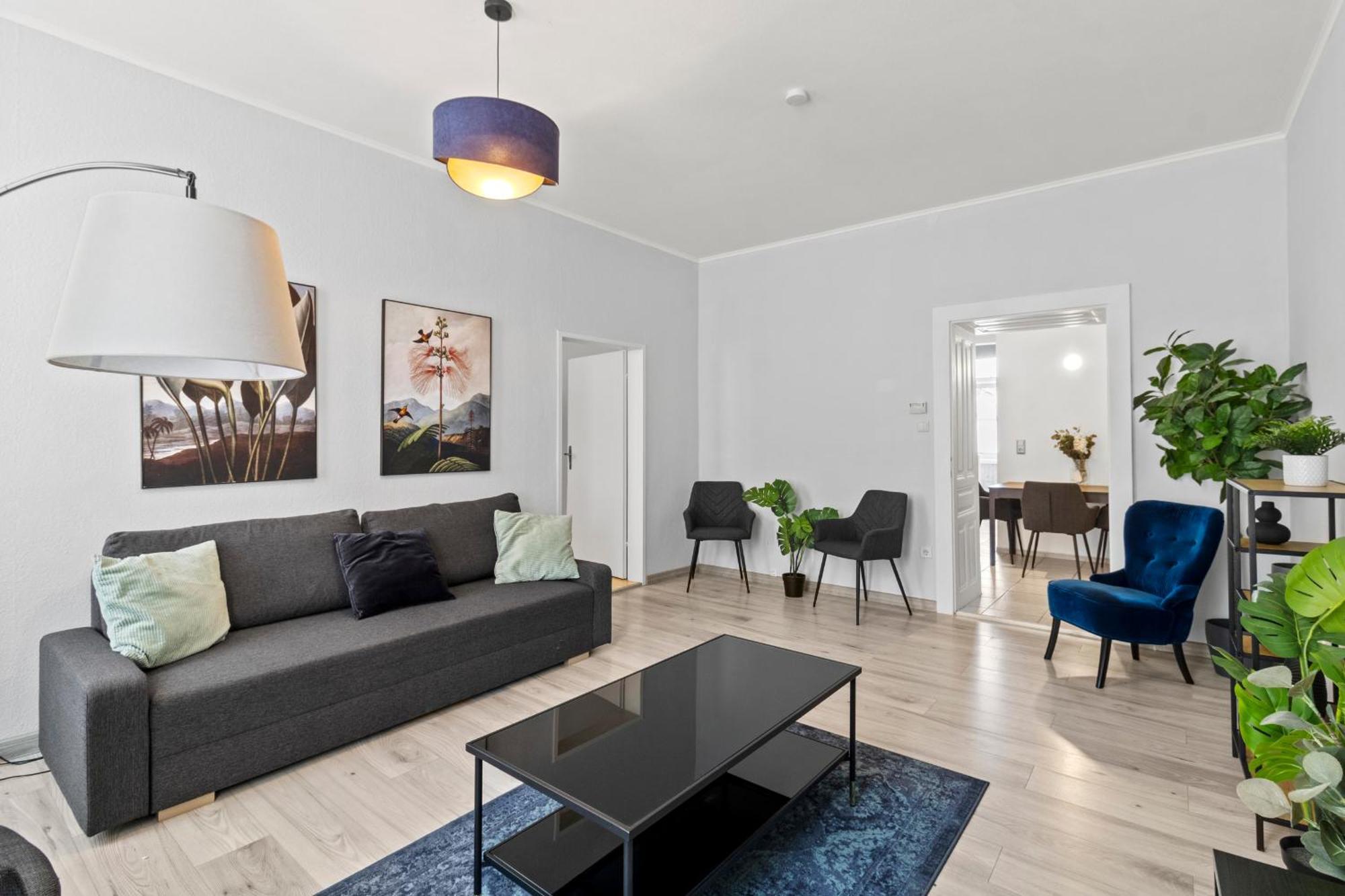 Balcony Apartment, 4 Min To U3 Zipperer Strasse Wien Ngoại thất bức ảnh